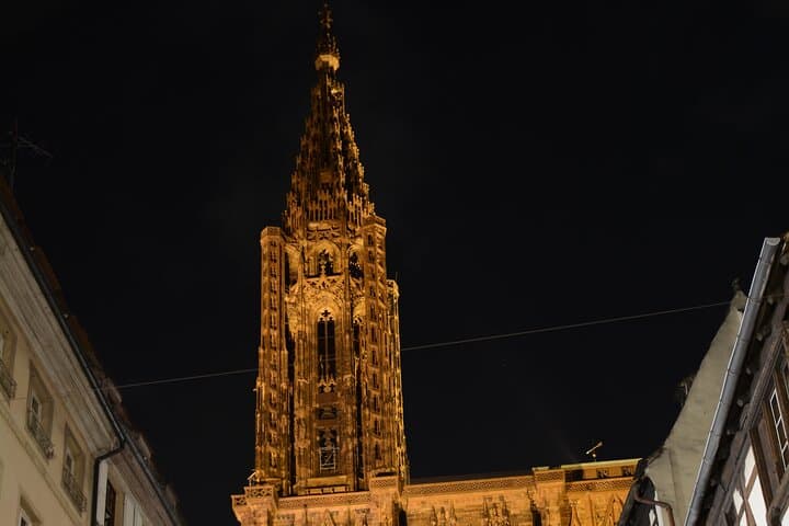 Strasbourg Private Historic Walking Tour: Cathedral, Astronomical Clock & Place de la République photo 5