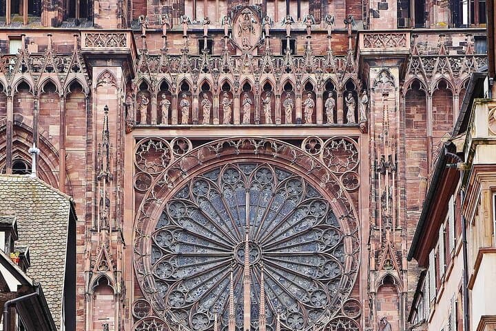 Strasbourg Private Historic Walking Tour: Cathedral, Astronomical Clock & Place de la République photo 6