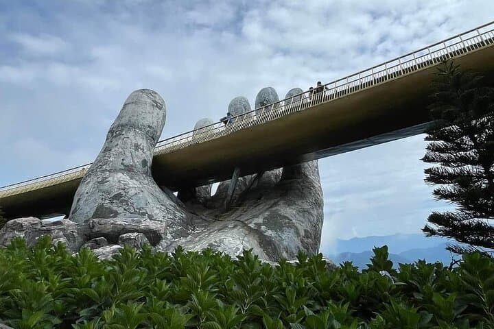 Sunset Golden Bridge & Ba Na Hills Private Tour — Cable Car from Da Nang