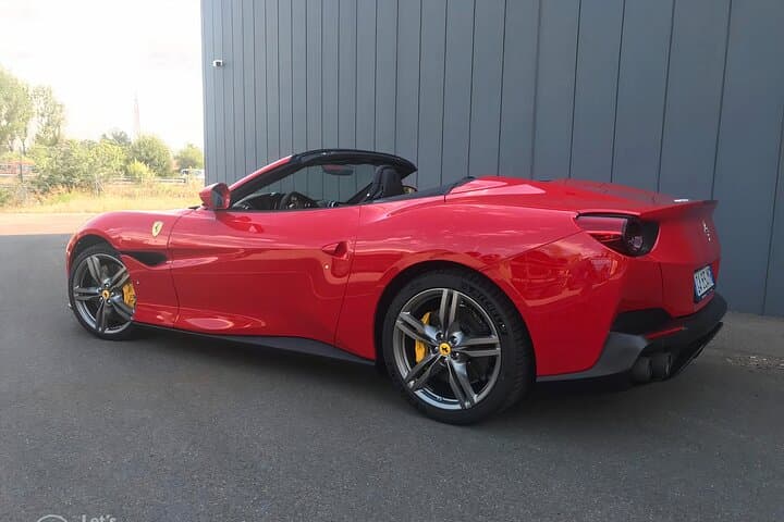 Ferrari Portofino Test Drive in Maranello — Supercar Drive with Video photo 2