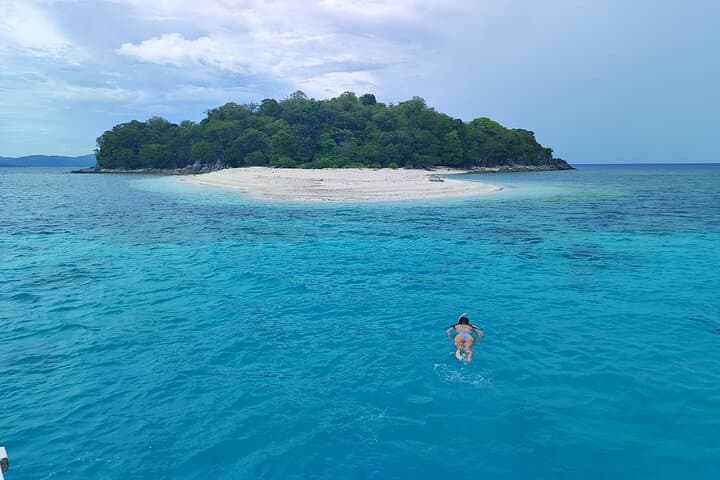 Private Linapacan Island Day Trip from El Nido — Snorkel, Beaches & Buffet Lunch photo 4
