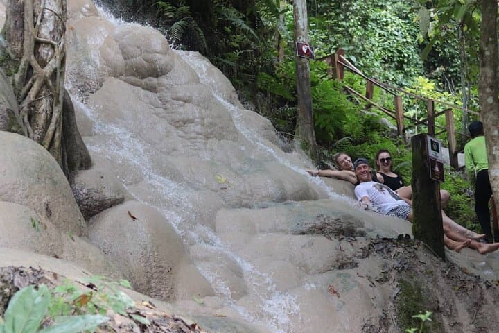 Chiang Mai Full-Day: Doi Suthep, Pha Lat & Sticky Waterfall Private Tour photo 6