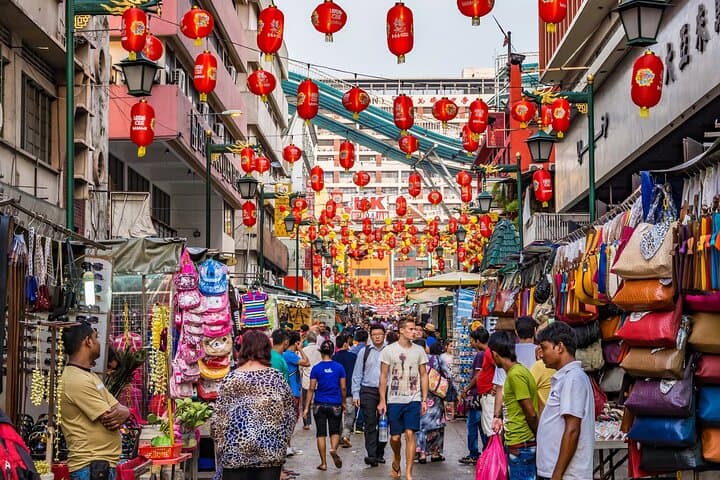 Kuala Lumpur Walking Tour: Heritage, Parks & Chinatown on a 4‑Hour Walk photo 4