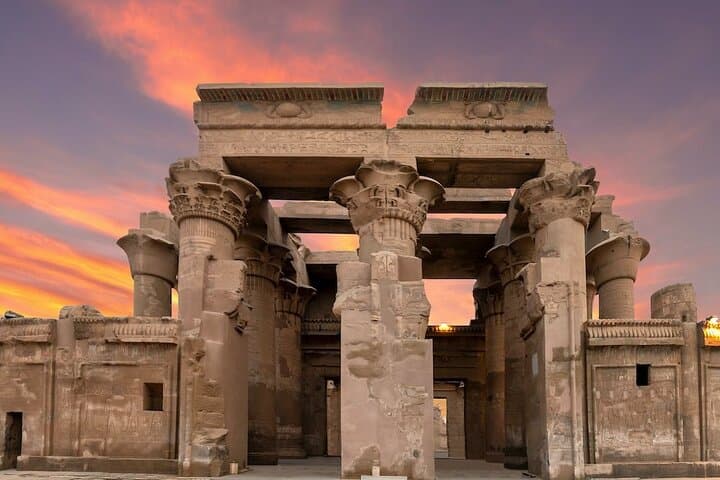 Edfu & Kom Ombo: Full-Day Temple Tour from Luxor photo 3