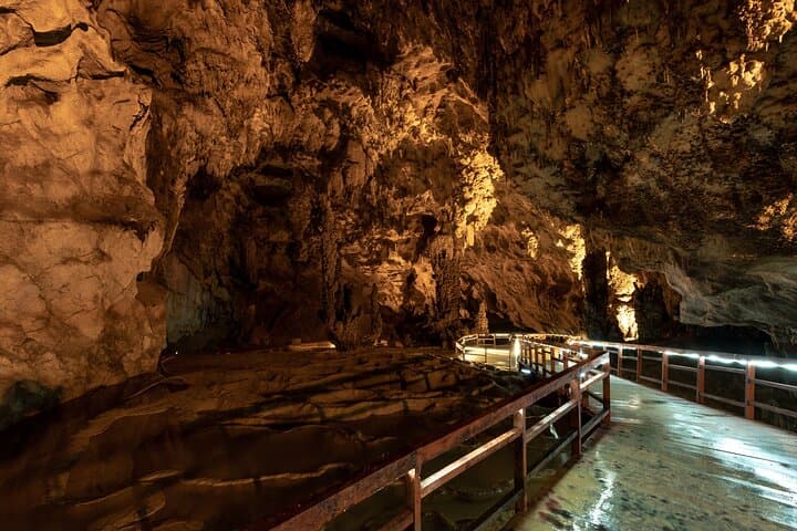 Jeita Grotto, Harissa & Byblos: Full-Day Private Tour from Beirut photo 2