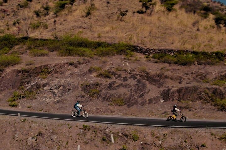 Lake Badi Drone & E-Bike Workshop: Udaipur Countryside Film Trail photo 3