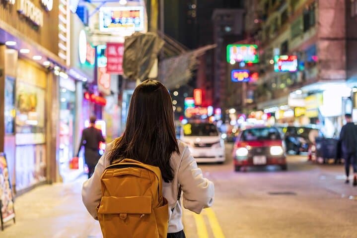 Hong Kong Art Walking Tour: Streets to Studios Exploration (3-Hour Private) photo 6