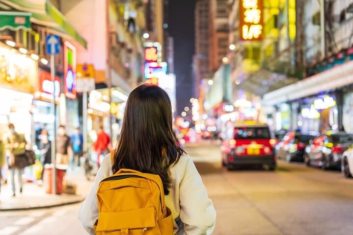 Hong Kong Art Walking Tour: Streets to Studios Exploration (3-Hour Private) photo 2