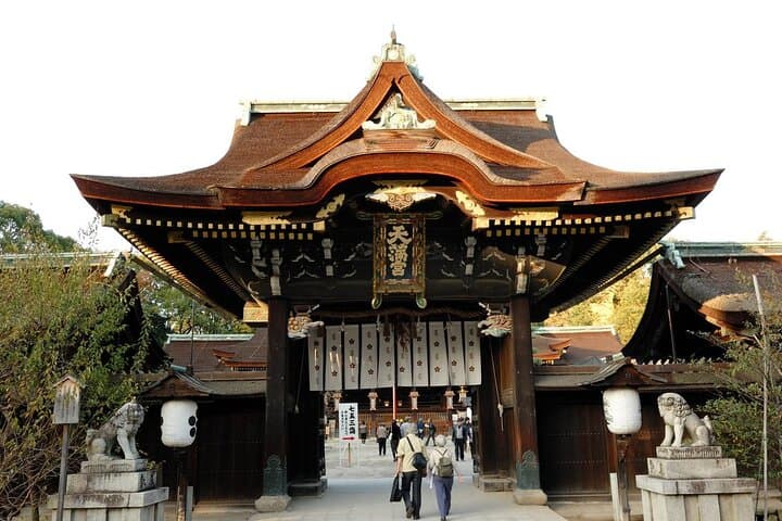 Pedal Through Kyoto's Past: Private 6-Hour Bike Tour of Temples, Gion & Fushimi Inari photo 4