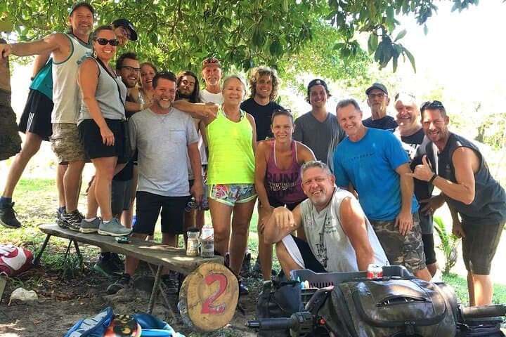 Roatán Jungle Disc Golf: 14-Hole Coastal Course with 19th-Hole Views