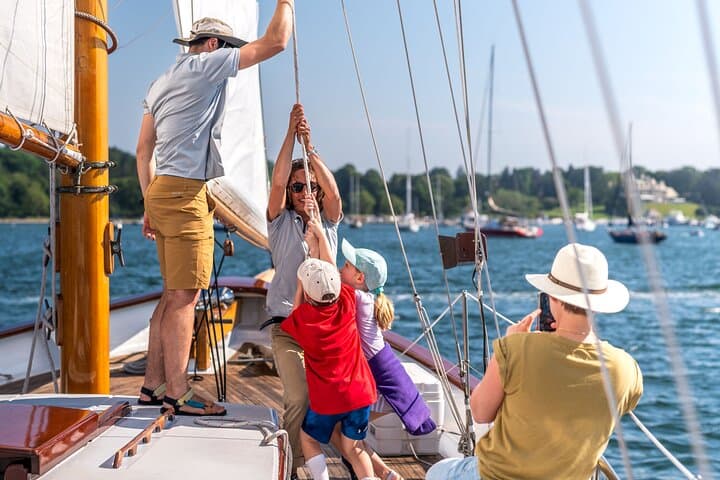 Morning Mimosa Sail on Schooner Madeleine — Newport Bay Sightseeing Cruise photo 6