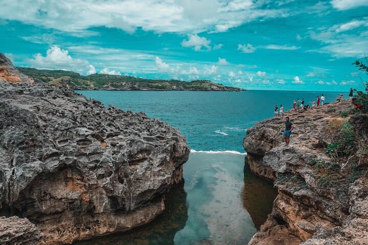 Nusa Penida West Day Tour: Kelingking, Broken Beach & Crystal Bay (All-Inclusive) photo 4