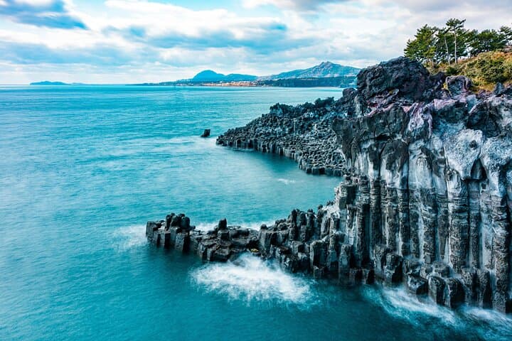 Jeju Island Full-Day Private Sightseeing Tour — Customize Your Day