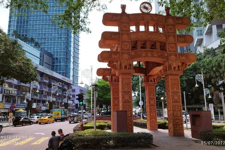 Full-Day Kuala Lumpur Walking Tour: Old Quarter, Markets & Temples photo 3