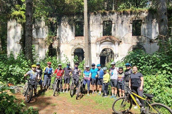 Guatemala Mountain Bike Tour to Iximché — 38 km Countryside Ride from Guatemala City