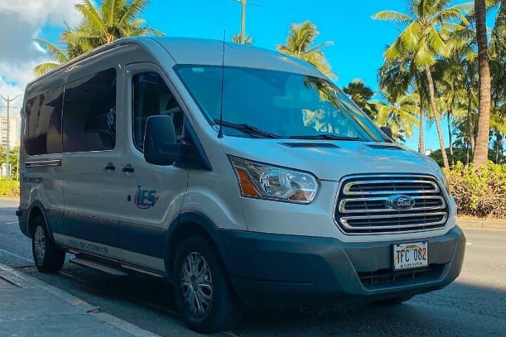 Waikiki to HNL Shared Shuttle: Reliable Airport Transfer from Waikiki Hotels photo 3
