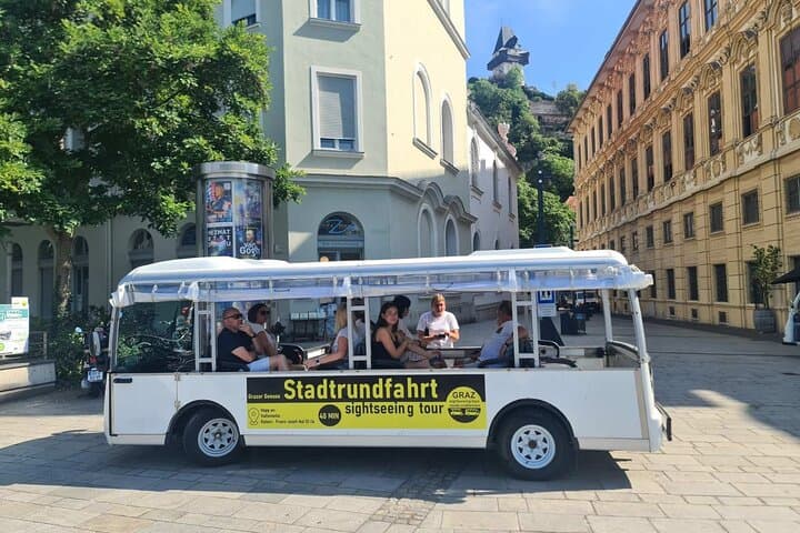 Electric Graz City Bus Tour — 40–45 Minute Audio-Guided Sightseeing photo 5