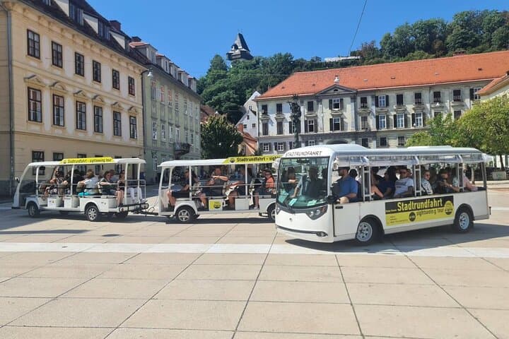 Electric Graz City Bus Tour — 40–45 Minute Audio-Guided Sightseeing