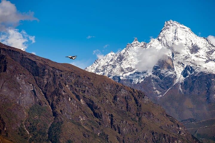 Everest Mountain Flight and Kathmandu Full-Day Cultural Tour photo 5