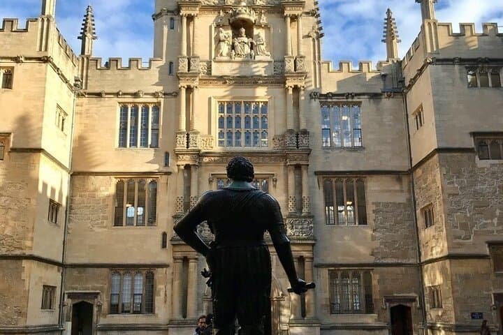 Private Oxford Walking Tours — Old University Quarter & College Visits photo 2