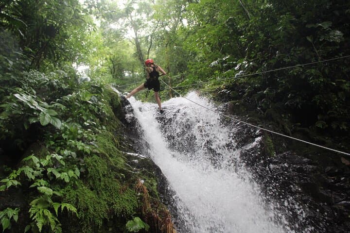 Ultimate 3-in-1 Canyoning, Whitewater Rafting & Tubing Adventure in La Fortuna photo 2