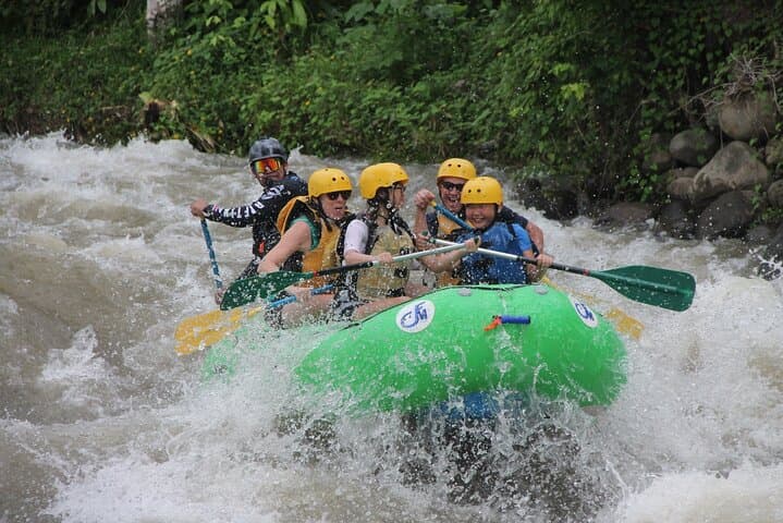 Ultimate 3-in-1 Canyoning, Whitewater Rafting & Tubing Adventure in La Fortuna photo 5
