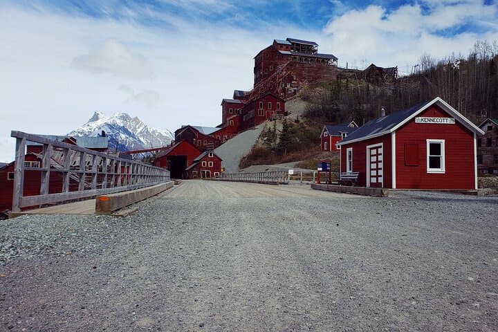 11-Day Grand Alaska Highlights Tour — Denali, Valdez & Wrangell-St. Elias Adventure photo 4