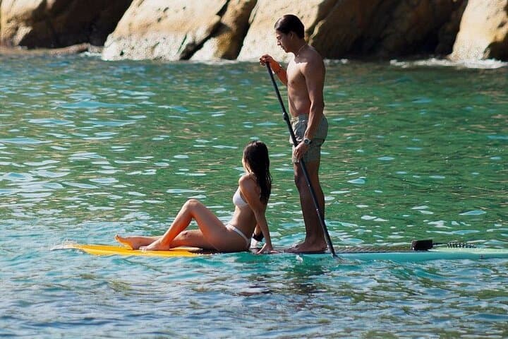Stand-Up Paddle to Isla La Roqueta: SUP Tour and Snorkel in Acapulco photo 5