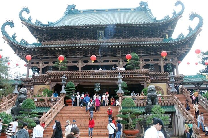 Perfume Pagoda Day Trip from Hanoi: Boat, Caves & Pilgrim Steps