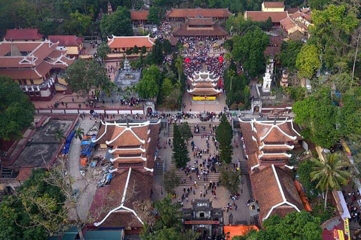 Perfume Pagoda Day Trip from Hanoi: Boat, Caves & Pilgrim Steps photo 2