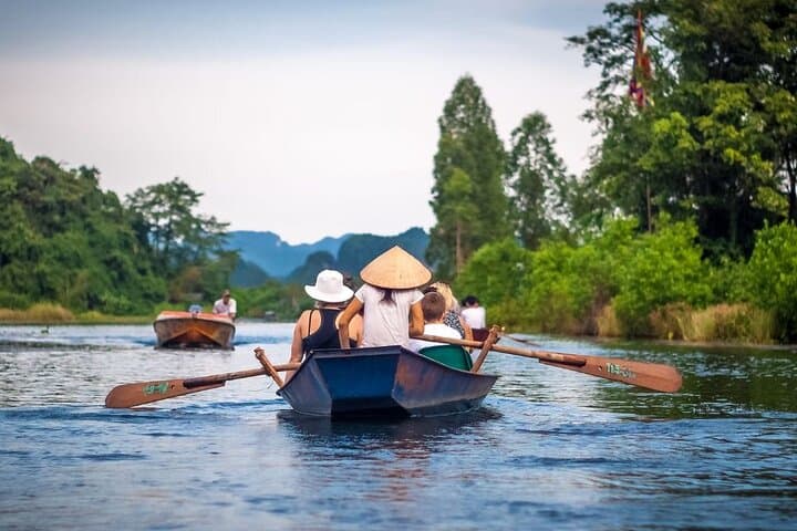 Perfume Pagoda Day Trip from Hanoi: Boat, Caves & Pilgrim Steps photo 6