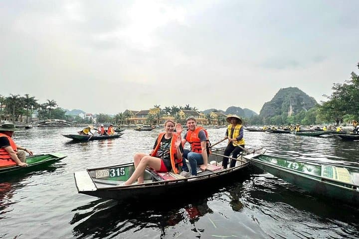 Ninh Binh Day Trip from Hanoi: Hoa Lu, Tam Coc Sampan & Countryside Cycling photo 4