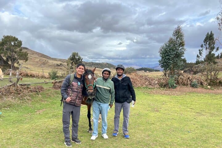 Cusco Horseback Riding: Temple of the Moon, Huayllarcocha & Chuspiyoq photo 2
