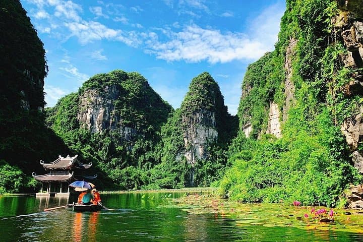 Hoa Lu, Trang An & Mua Cave: Deluxe Small-Group Day Tour from Hanoi photo 6