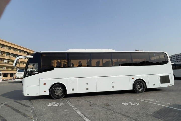 Private Coach Transfer from Dubai Airport to City Hotels — Seamless Arrival photo 3