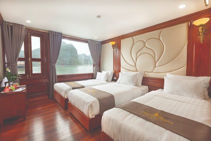 Lan Ha Bay 2-Day Luxury Cruise: Kayak Dark & Bright Cave and Overnight on a Classic Junk photo 5