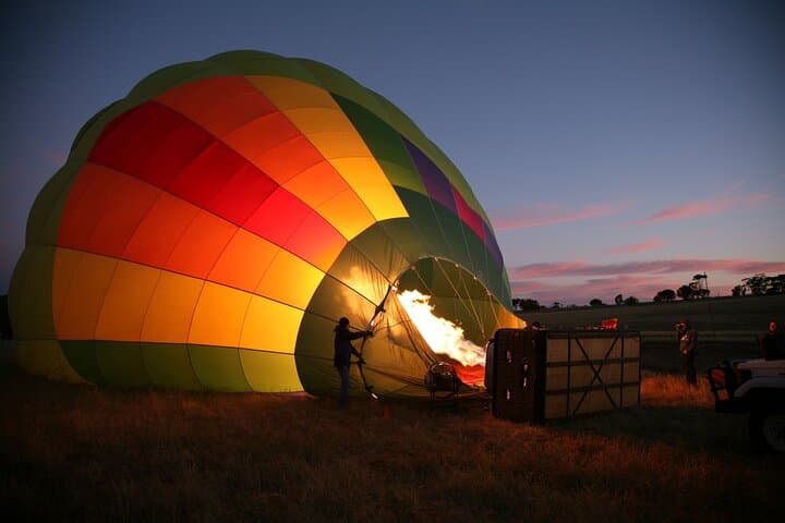 Sunrise Hot Air Balloon Flight Over Avon Valley (Weekday) photo 3