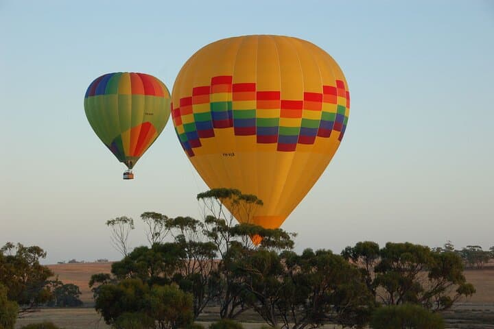 Sunrise Hot Air Balloon Flight Over Avon Valley (Weekday) photo 5
