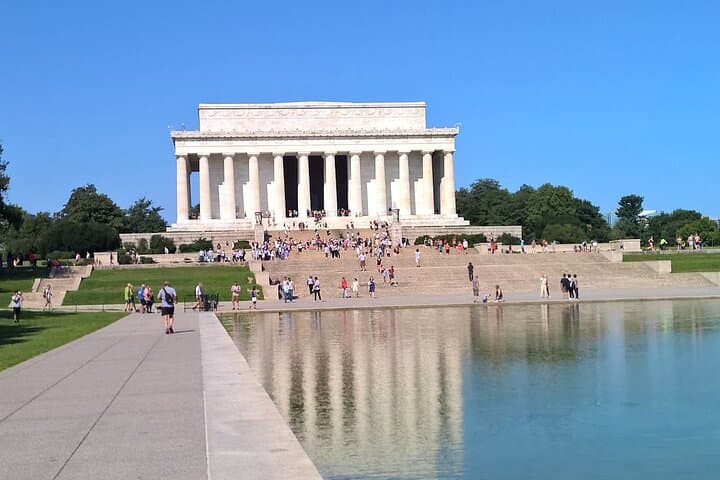 Full-Day Washington D.C. Guided Tour from New York: Monuments, Memorials & Arlington photo 2