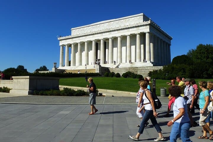 Full-Day Washington D.C. Guided Tour from New York: Monuments, Memorials & Arlington photo 4
