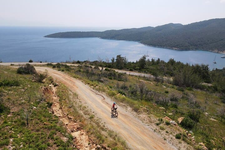 E‑Bike Mountain Biking from Bodrum to Kisebuku: Coastal Ride & Swim photo 6