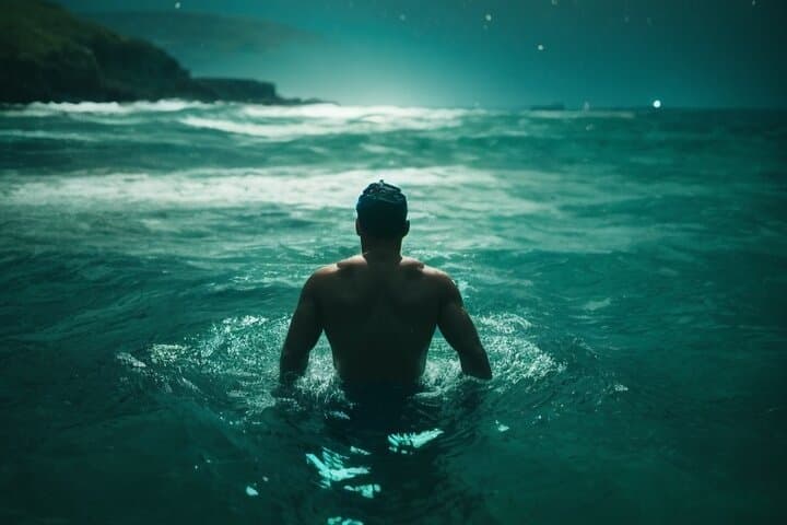 Night Swim with Bioluminescence in West Cork: Gealach an Fharraige Experience