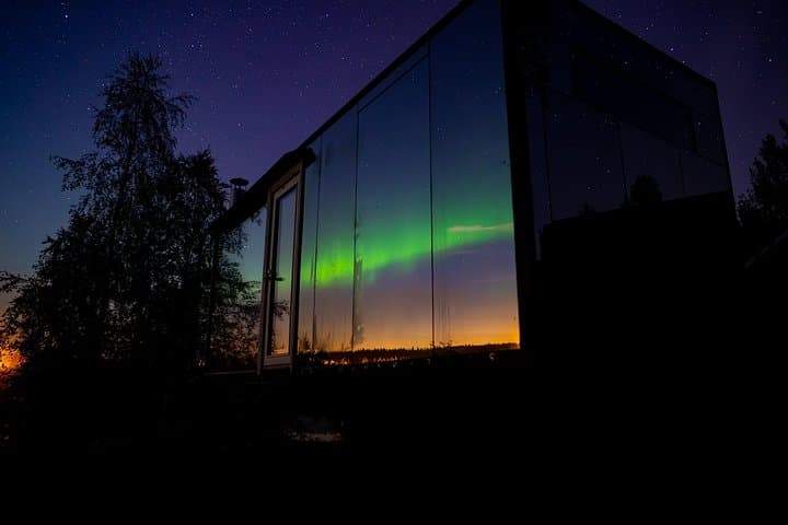 Aurora Mirror Cabin Overnight: Private Sauna & Northern Lights Experience Near Rovaniemi photo 2