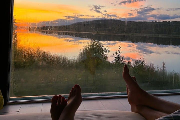 Aurora Mirror Cabin Overnight: Private Sauna & Northern Lights Experience Near Rovaniemi photo 6