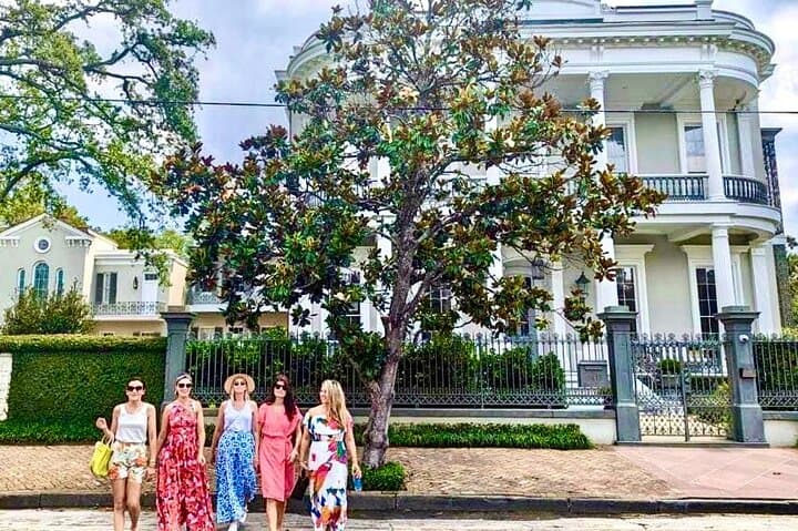 Garden District Walking Tour: Historic Mansions, Lafayette Cemetery & Local Secrets