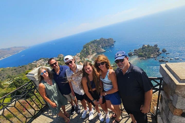 Private Taormina Tour from Messina: Half-Day Taormina, Isola Bella & Messina Highlights photo 3