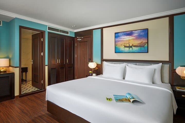 Capella Cruise: 2-Day Explore Halong Bay & Lan Ha Bay from Hanoi photo 6