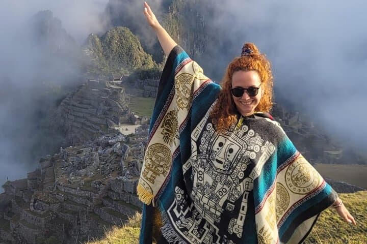 Machu Picchu Full-Day Tour from Cusco: Train, Bus & Guided Visit photo 4