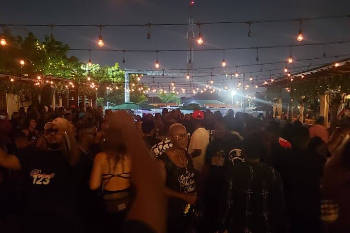 Accra Afrobeat Nightlife: Clubs, Rooftops & Labadi Beach Dance Tour photo 6