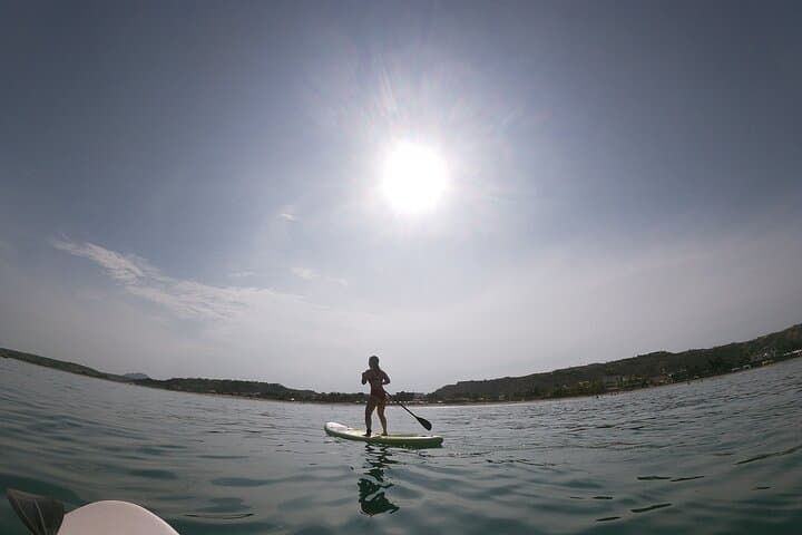 Paddle Yoga on Lima’s Costa Verde: SUP Yoga Experience on the Pacific
